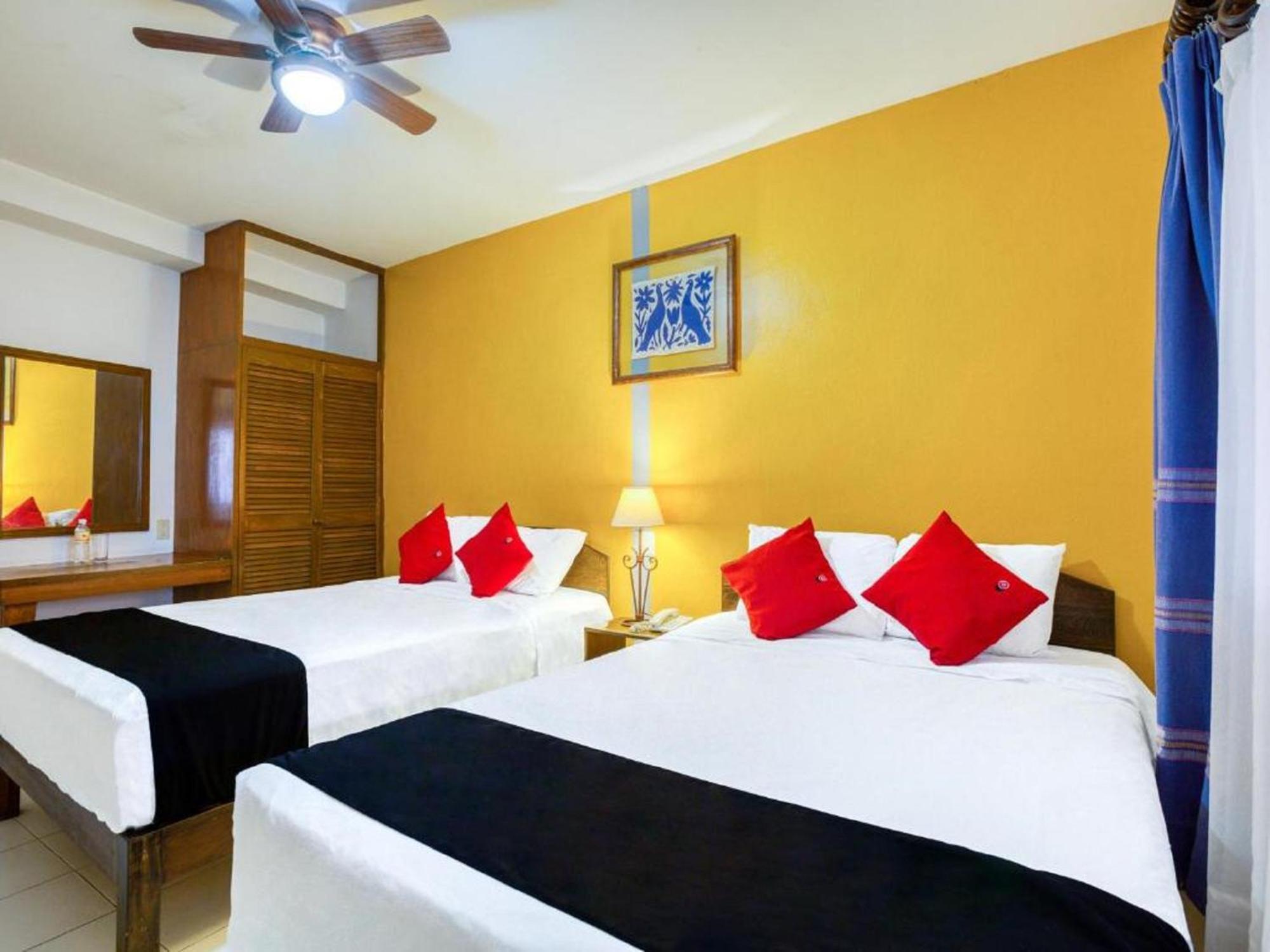 Capital O Crespo Hotel, 4*